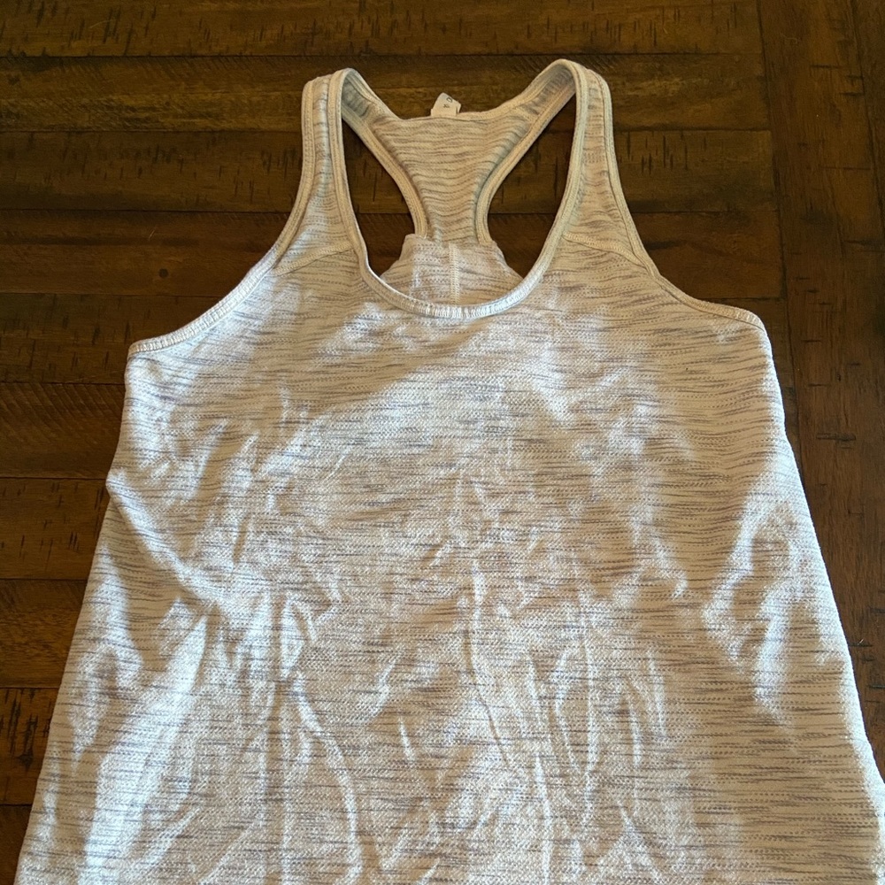 Lululemon tank top
